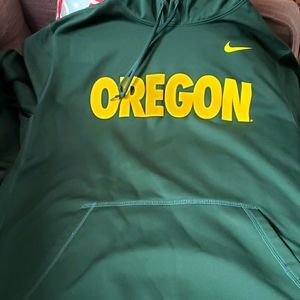 Medium Nike Oregon Hoodie